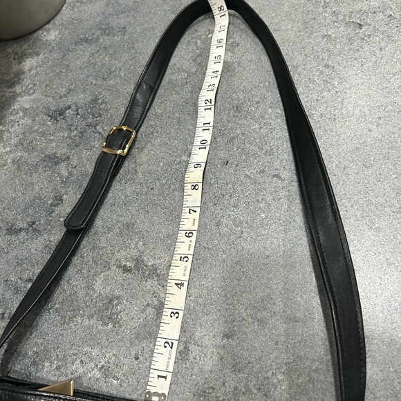 black Tignanello all leather shoulder bag - Picture 10 of 12